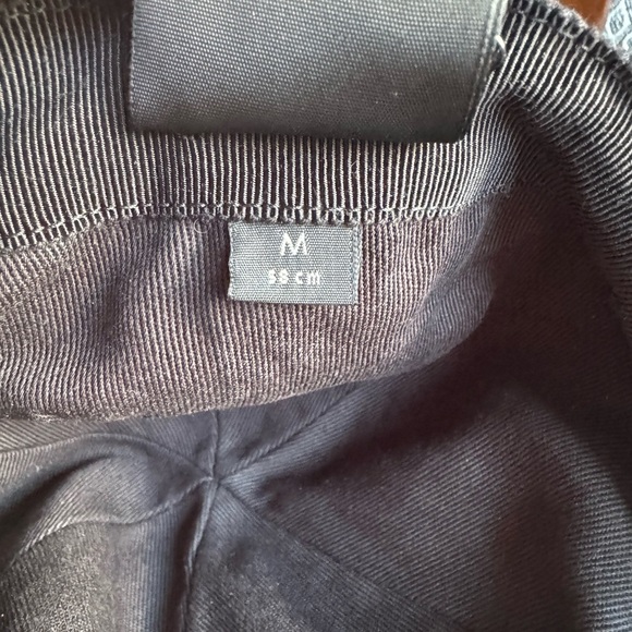 🔥Gucci / LOVED Hat Size 58cm (Medium) - EXCELLENT CONDITION - Picture 7 of 9